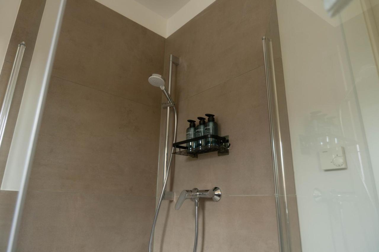Hama Design Homes Paderborn 4 Apartments الغرفة الصورة